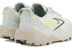 Brooks Caldera 8