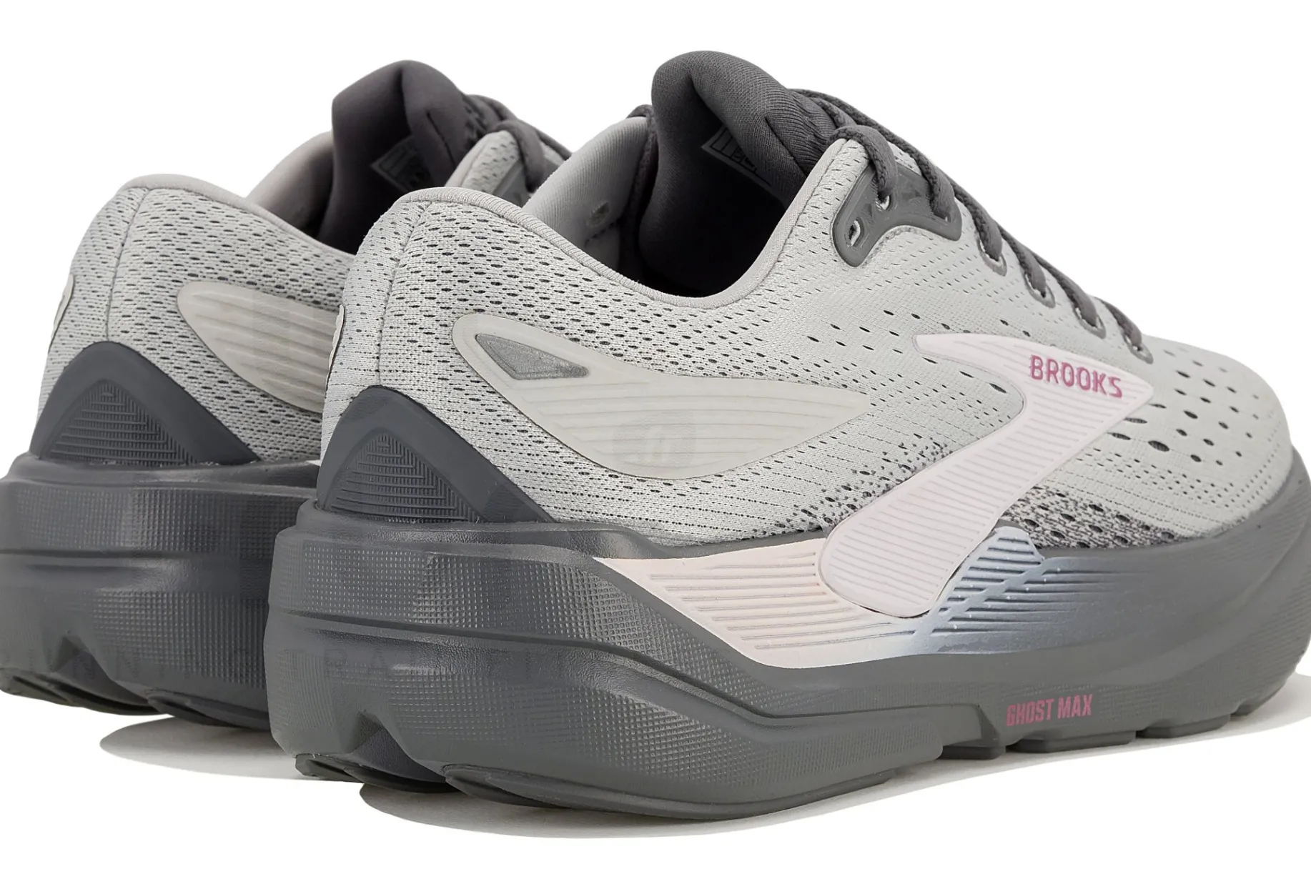 Brooks Ghost Max 3