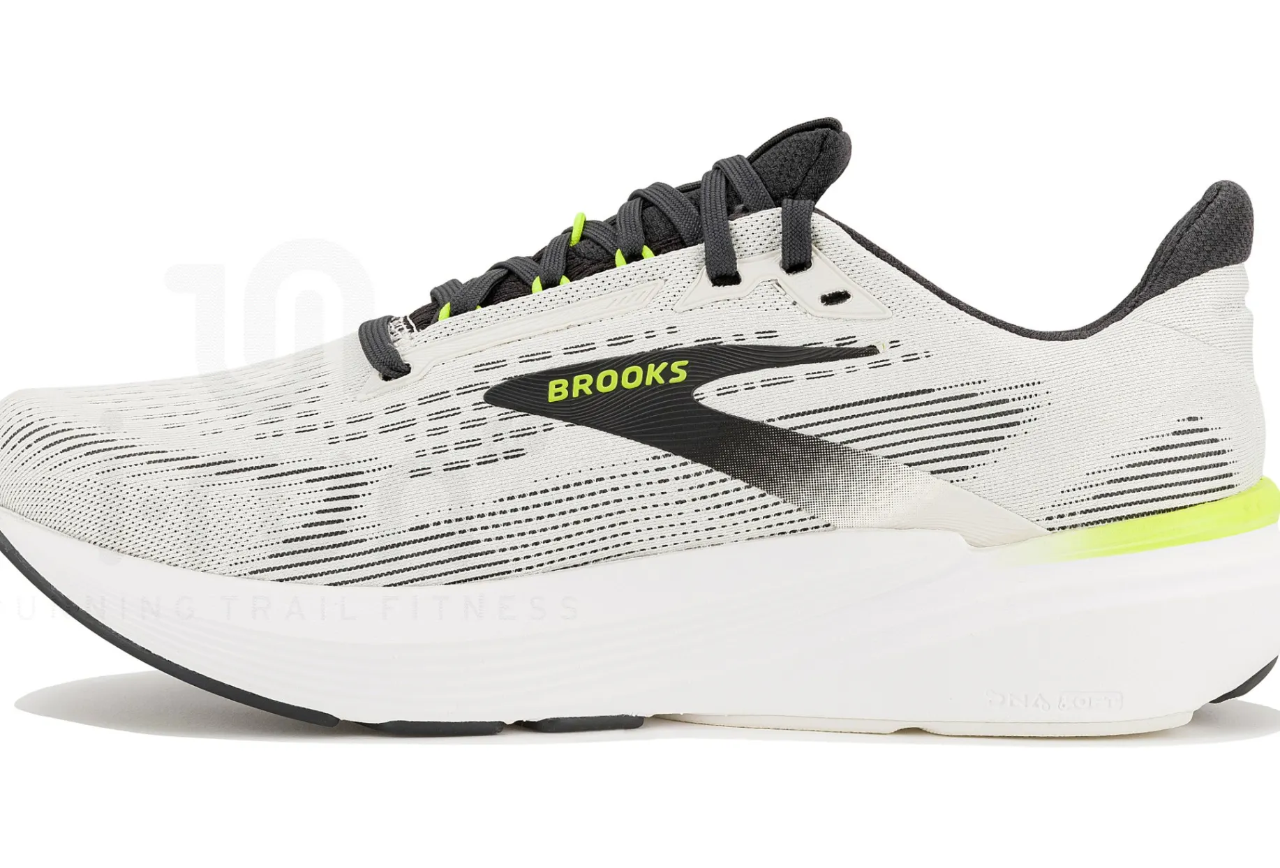 Brooks Revel 8