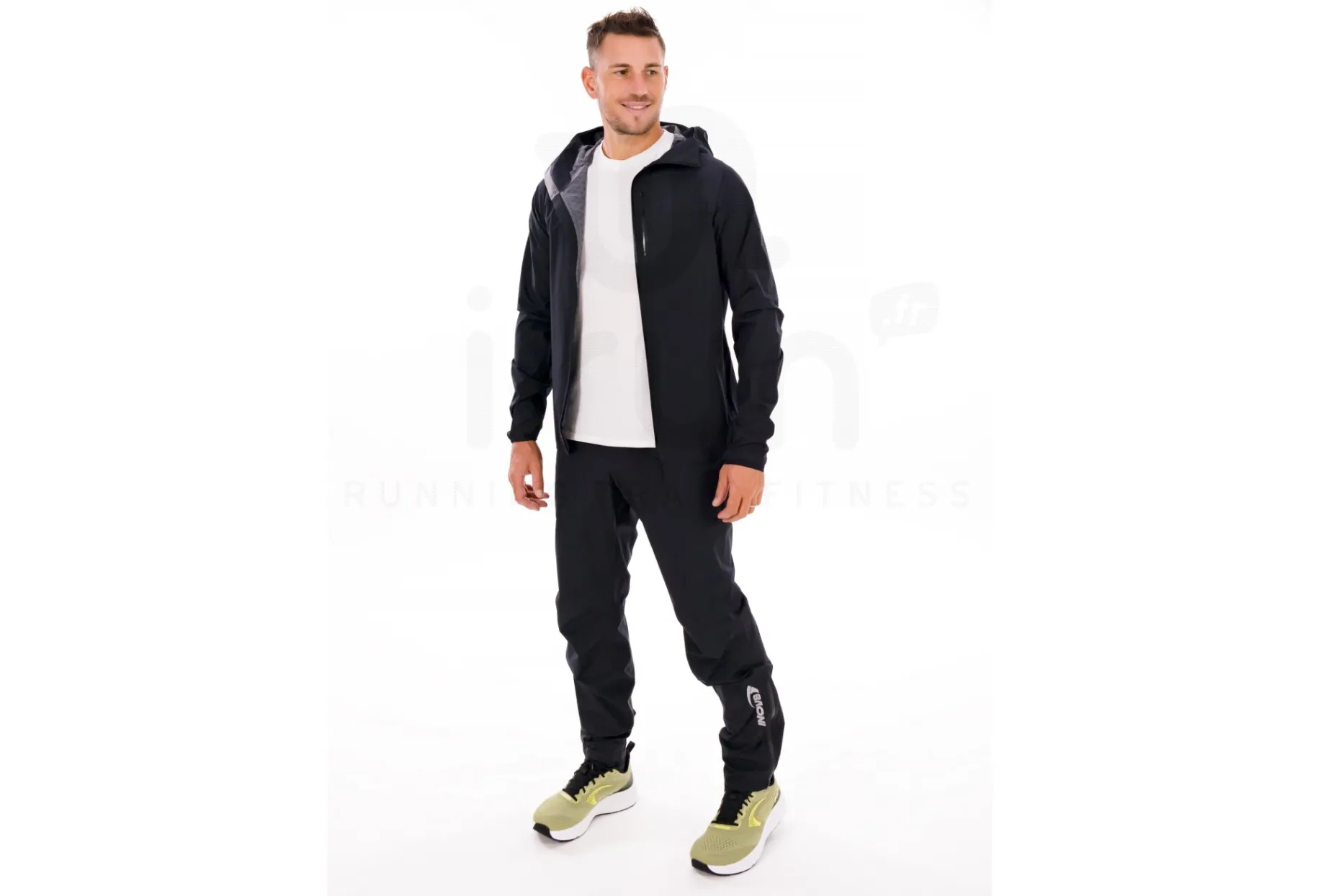 Inov-8 Stormshell