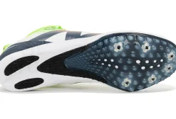 New Balance FuelCell MD500 V9