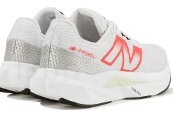 New Balance FuelCell Propel V5