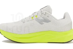 New Balance FuelCell Propel V5 M