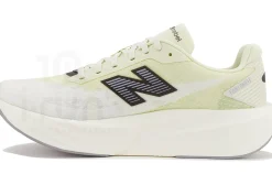 New Balance FuelCell Rebel V5