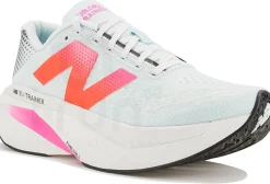 New Balance FuelCell SuperComp Trainer V3