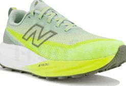 New Balance FuelCell SuperComp Trail V2