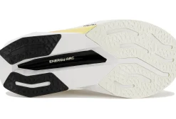 New Balance FuelCell SuperComp Trainer V3