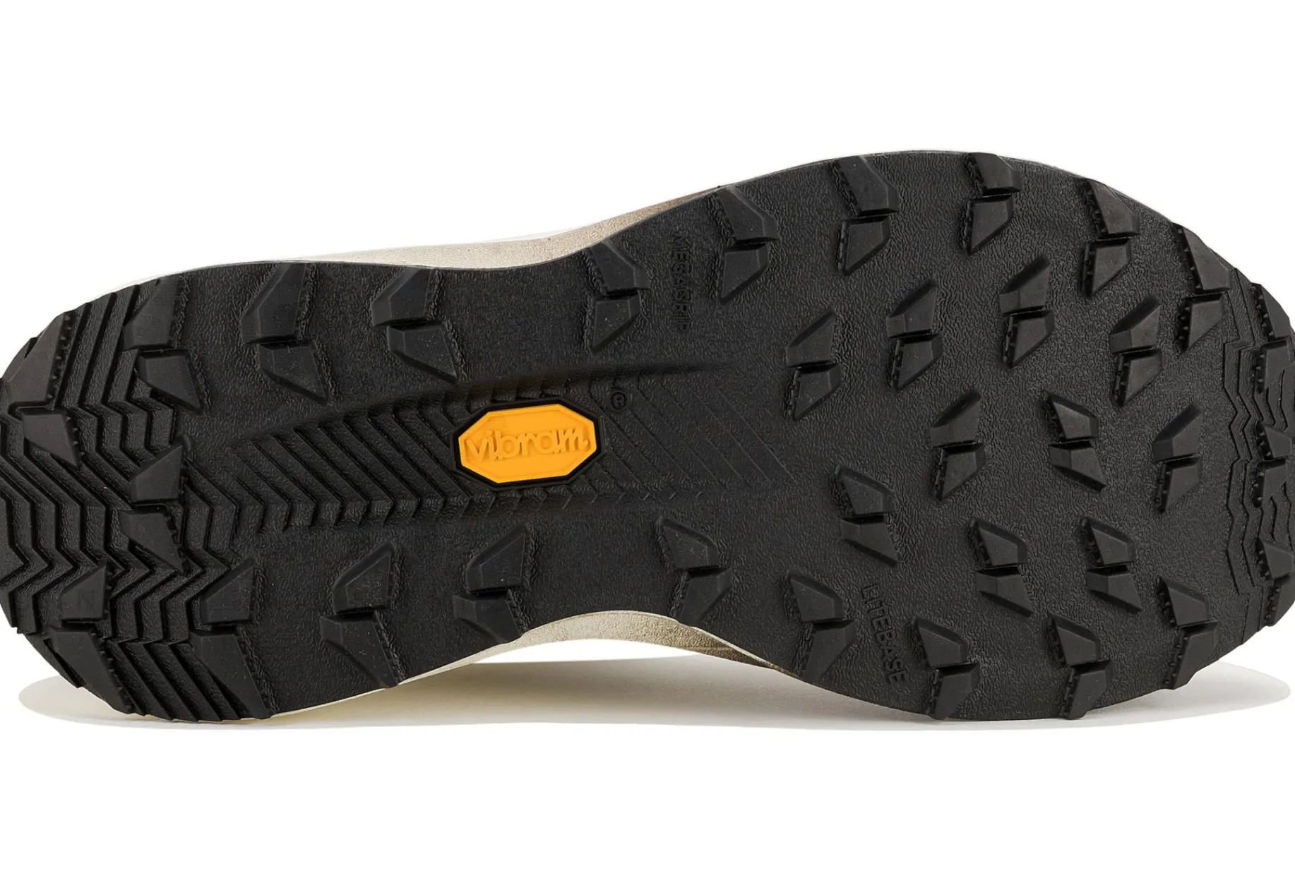 New Balance FuelCell SuperComp Trail V2