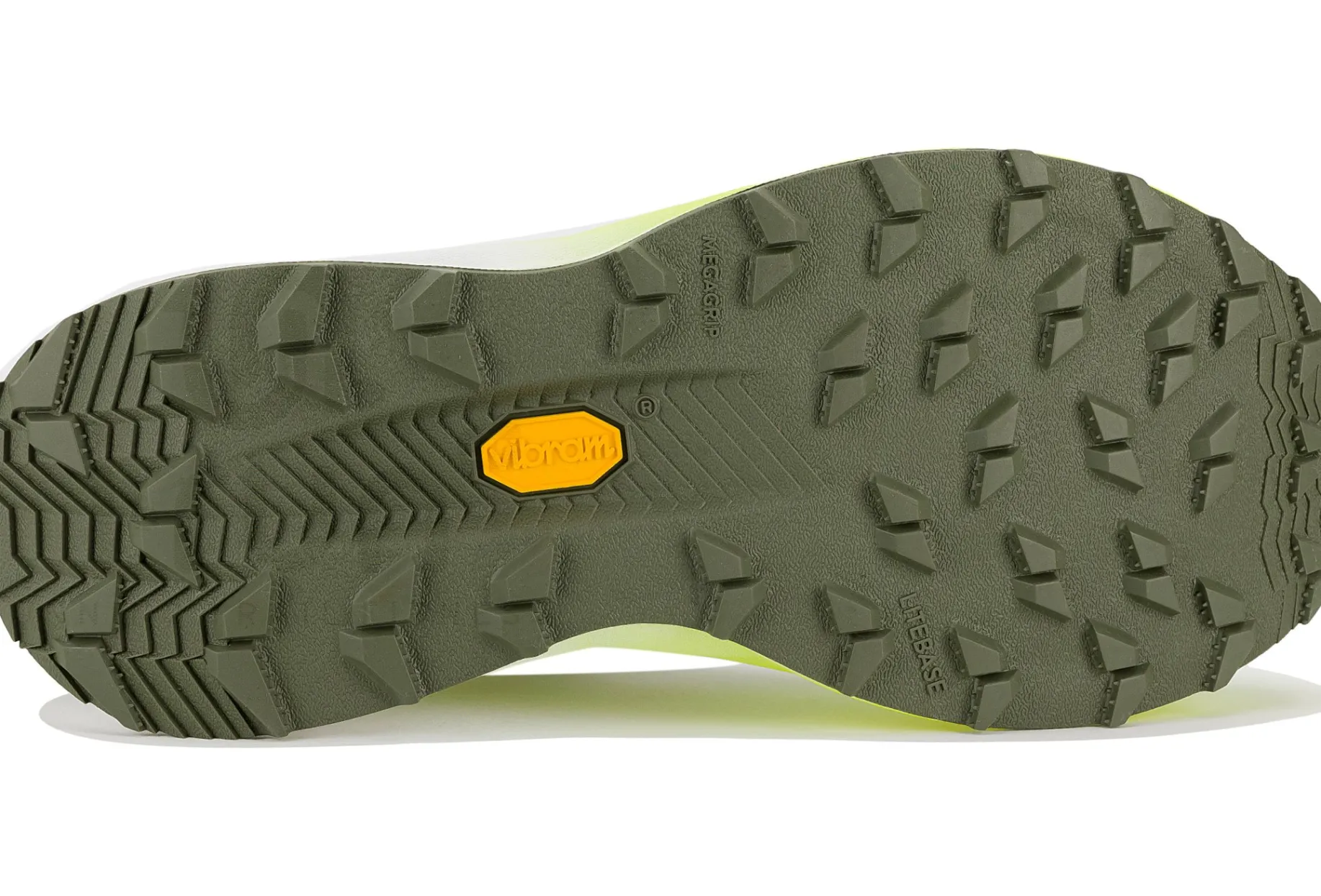 New Balance FuelCell SuperComp Trail V2