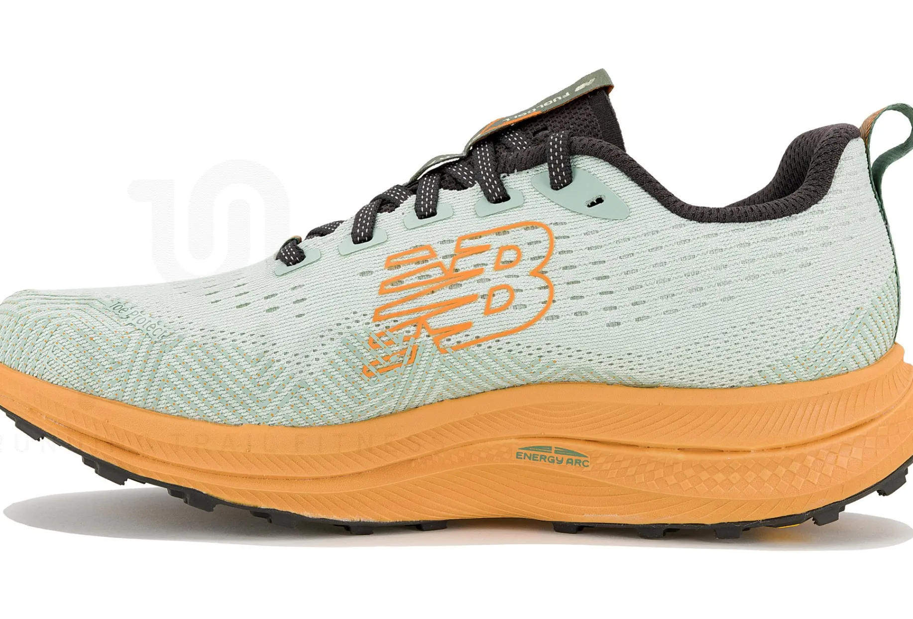 New Balance FuelCell SuperComp Trail