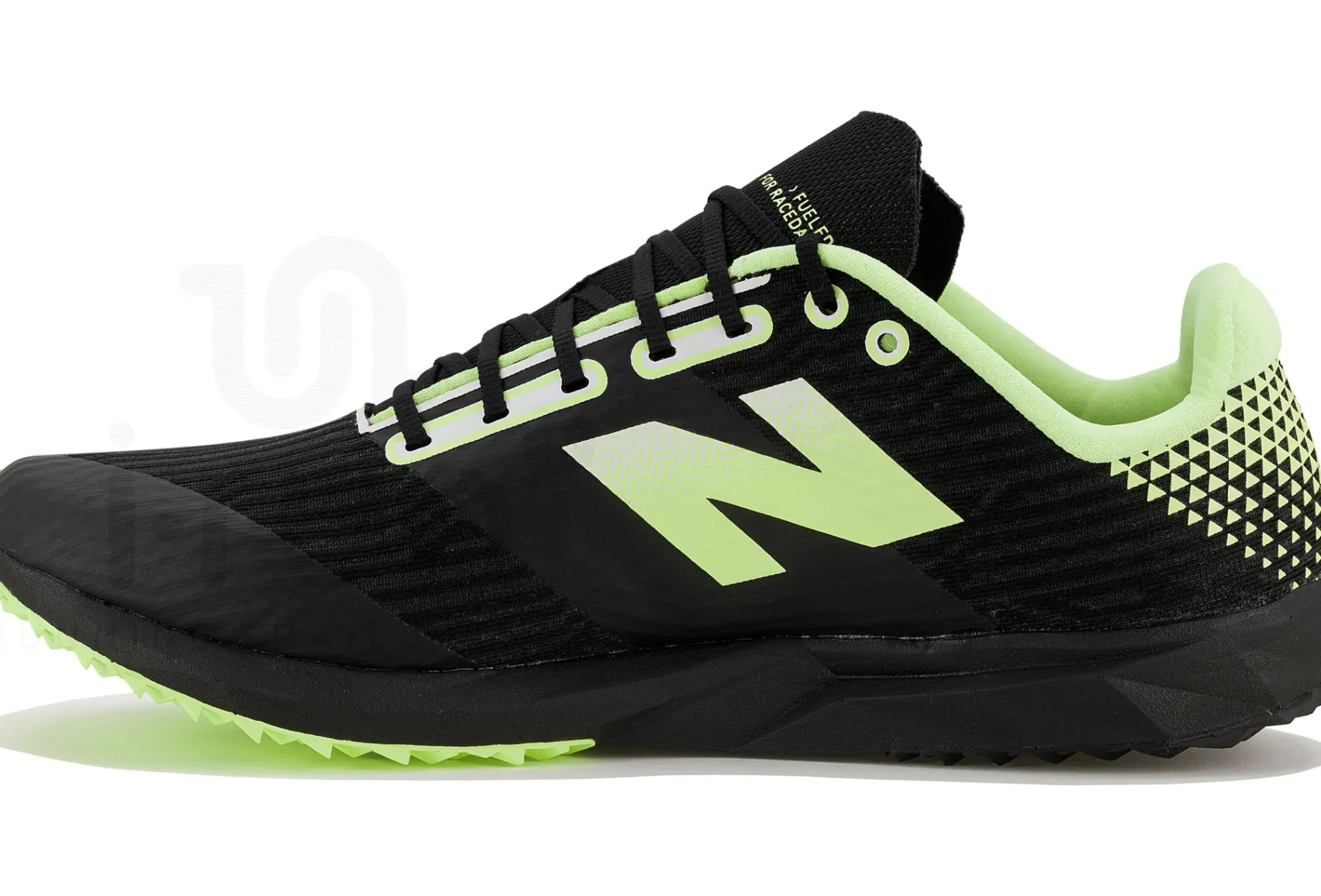 New Balance FuellCell XC700 V5