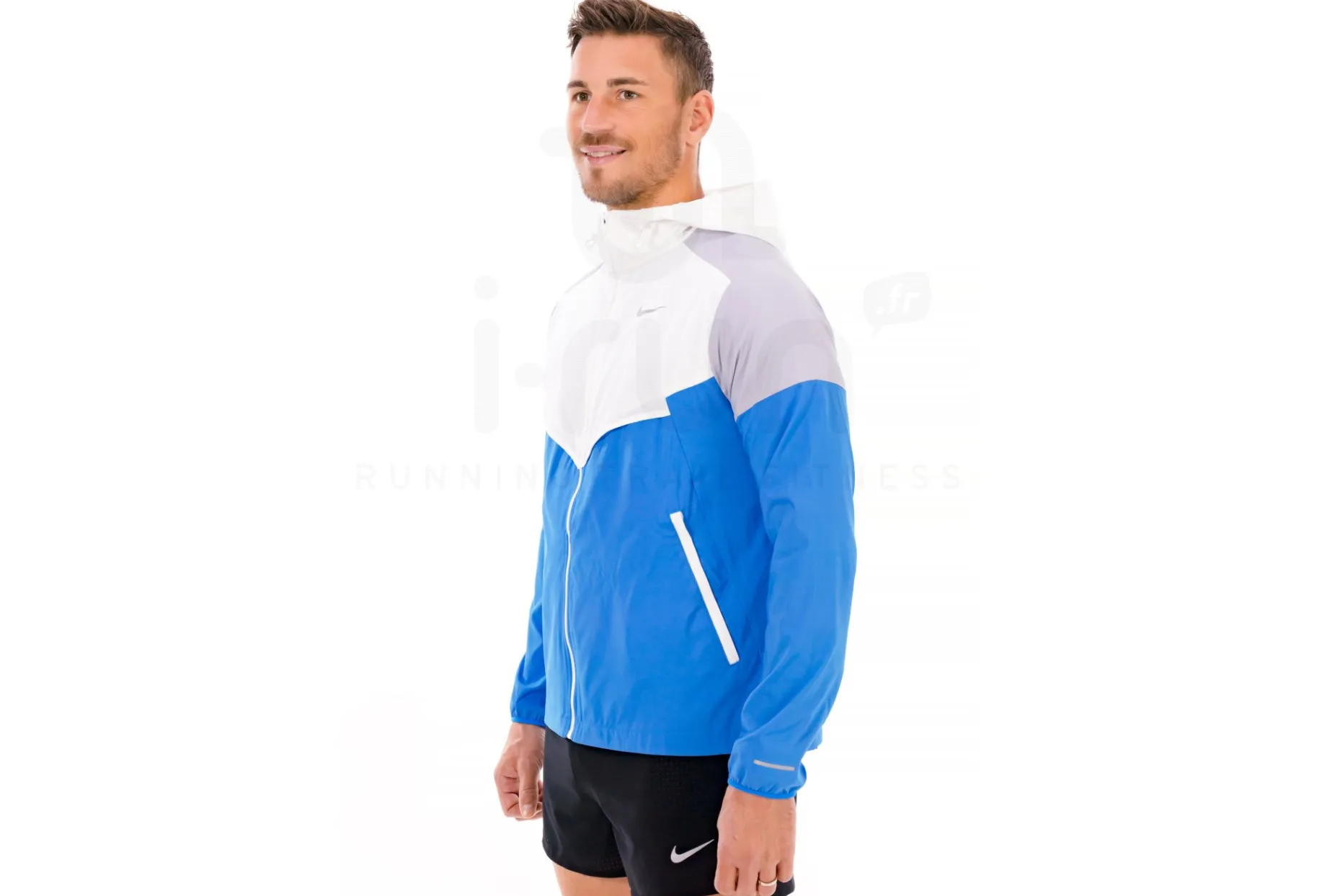 Nike chaqueta Impossibly Light Windrunner