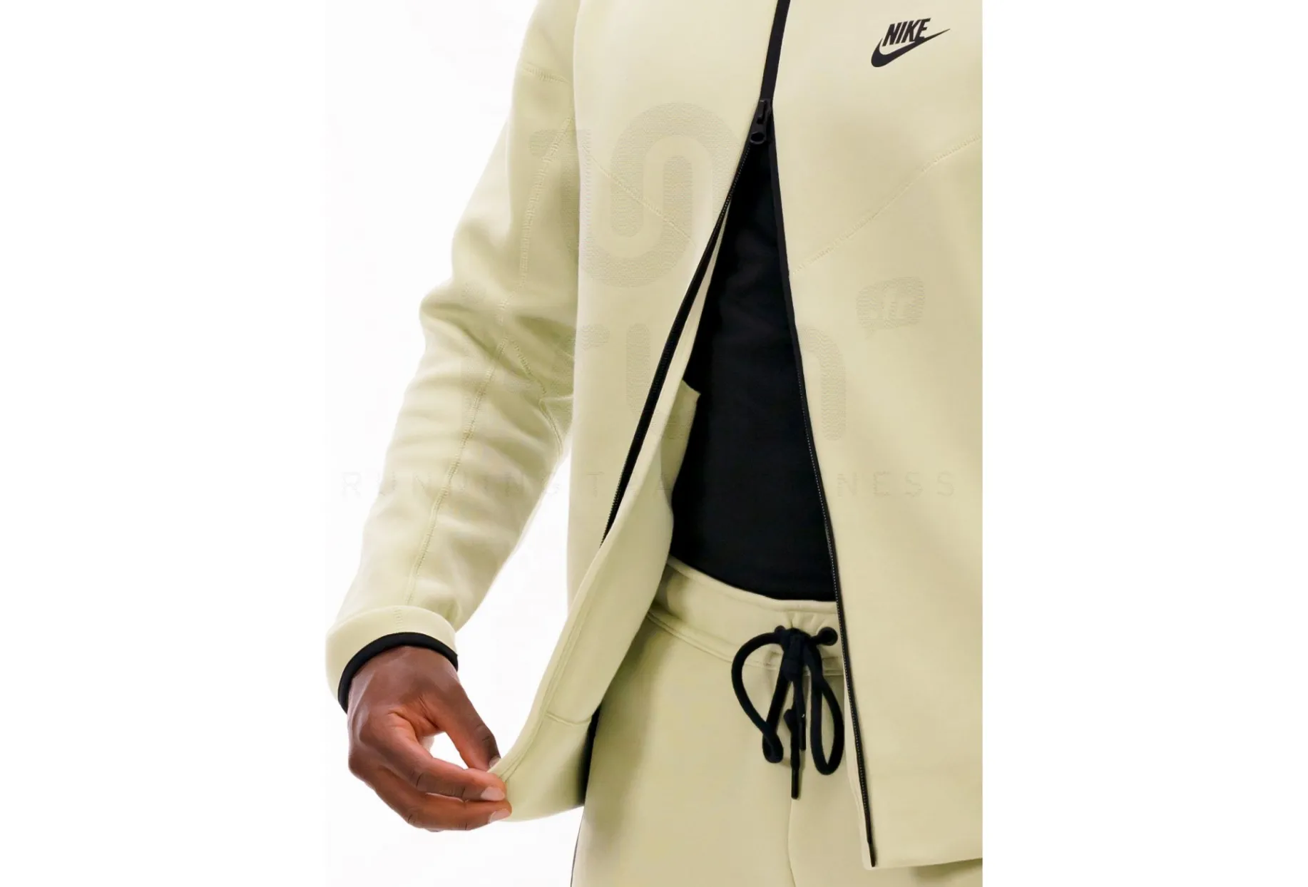 Nike chaqueta Tech Fleece Windrunner