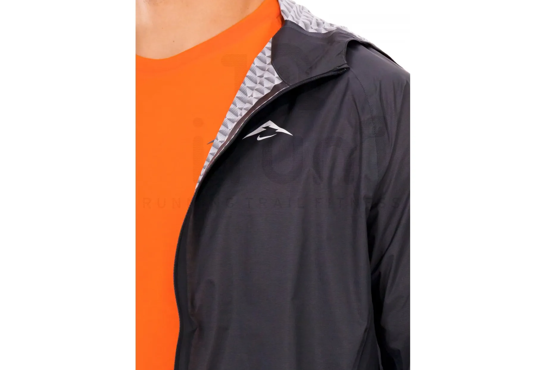 Nike chaqueta Trailwind