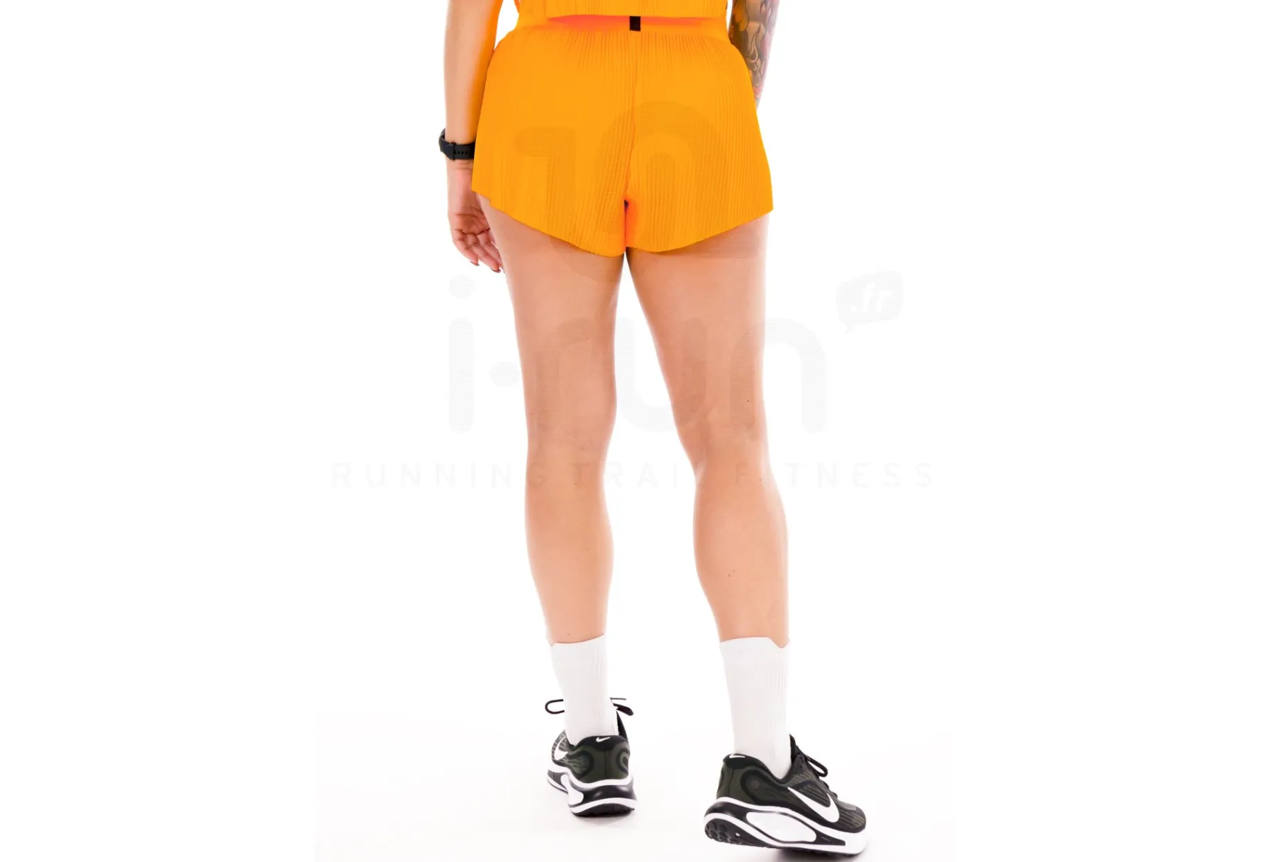 Nike pantalón corto AeroSwift