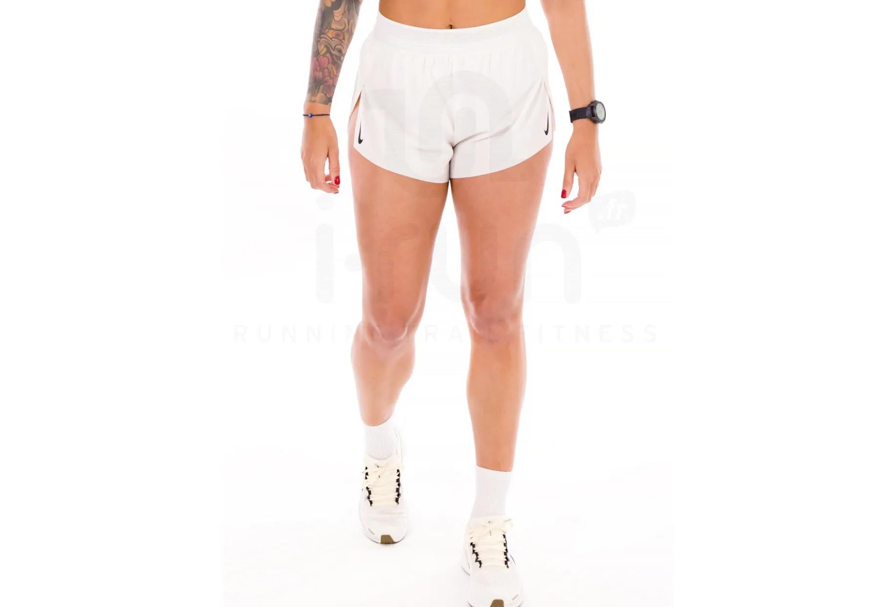 Nike pantalón corto AeroSwift