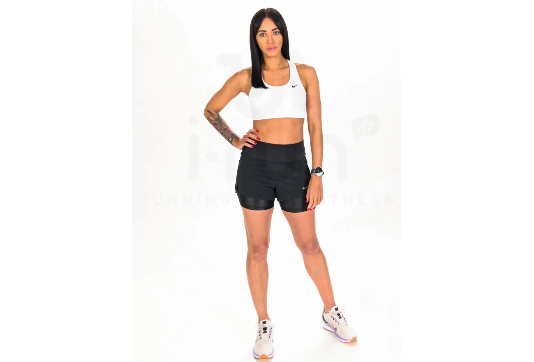 Nike pantalón corto Dri-Fit Swift 2 en 1