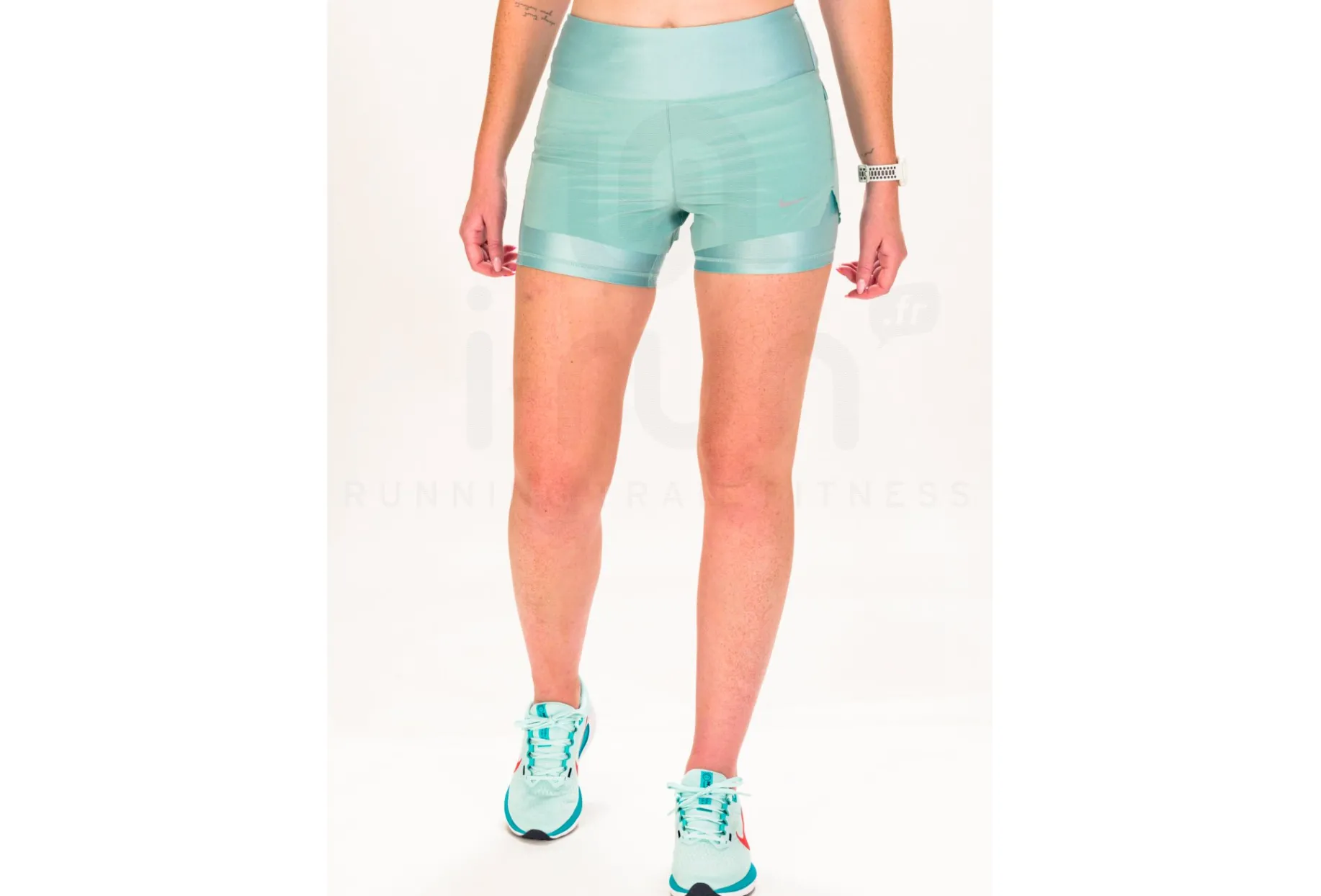 Nike pantalón corto Dri-Fit Swift 2 en 1