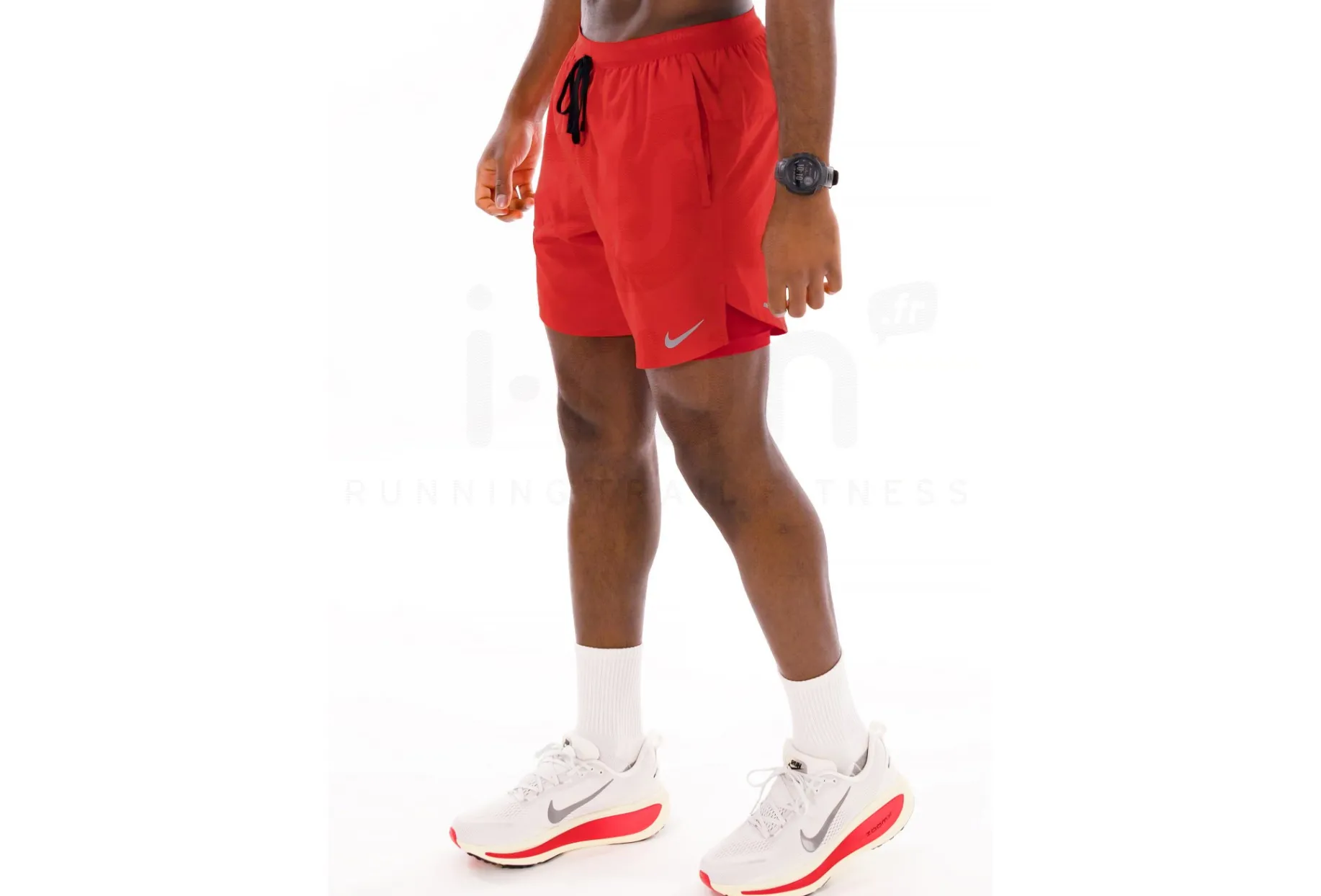 Nike pantalón corto Stride 2 en 1