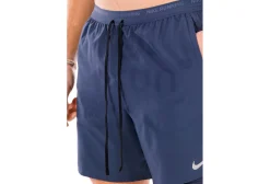 Nike pantalón corto Stride 2 en 1