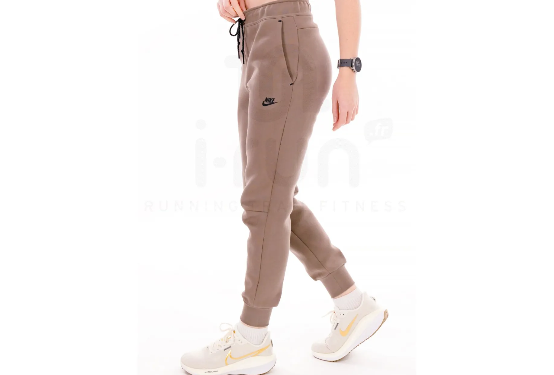 Nike pantalón Tech Fleece