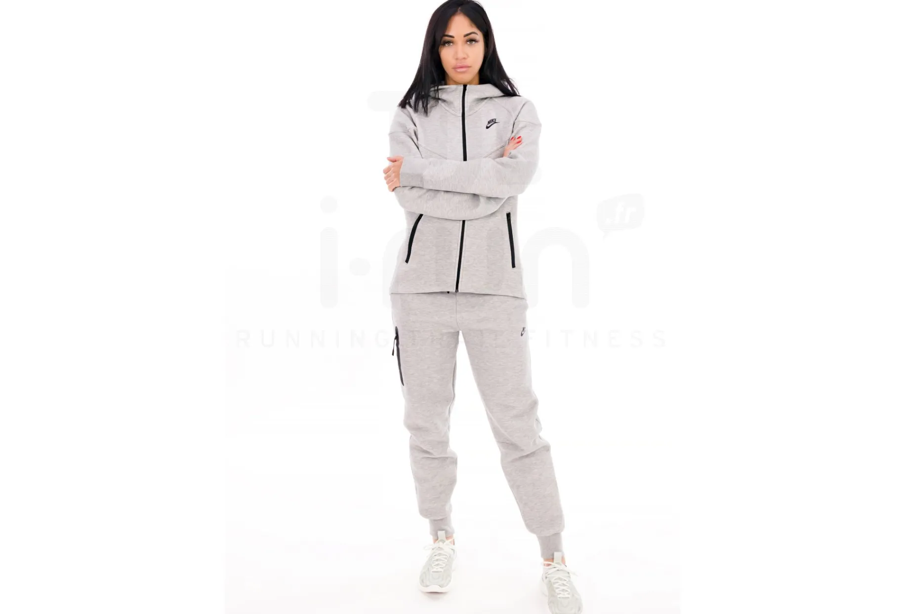 Nike pantalón Tech Fleece