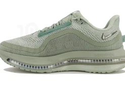 Nike Pegasus Premium