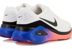 Nike Structure 26