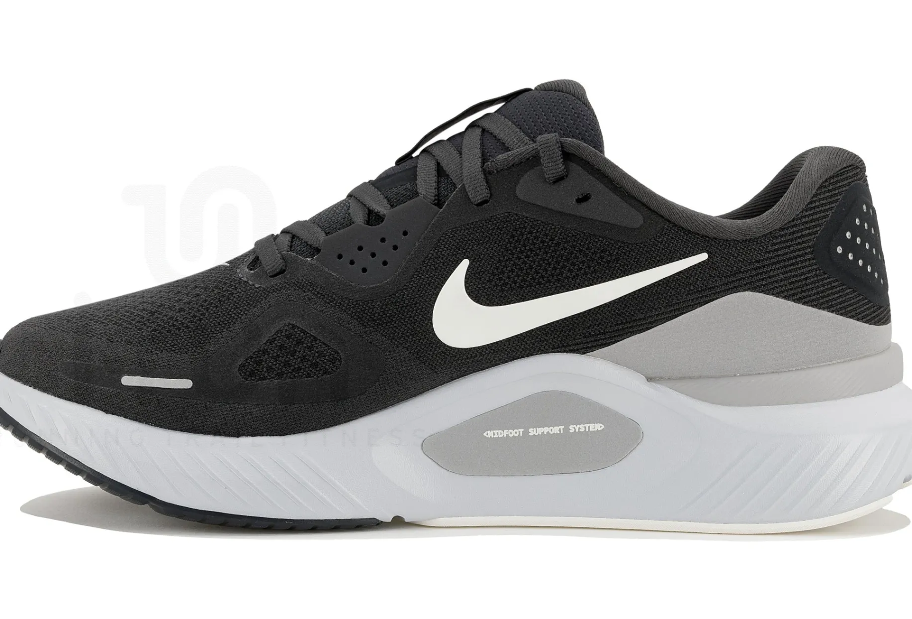 Nike Structure 26