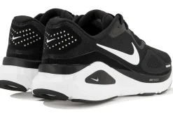 Nike Structure 26
