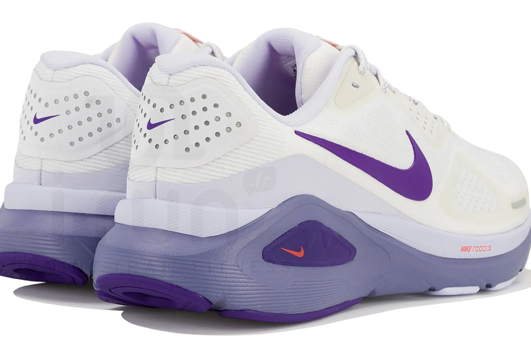 Nike Structure 26