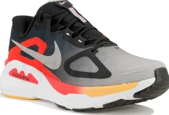 Nike Structure Plus