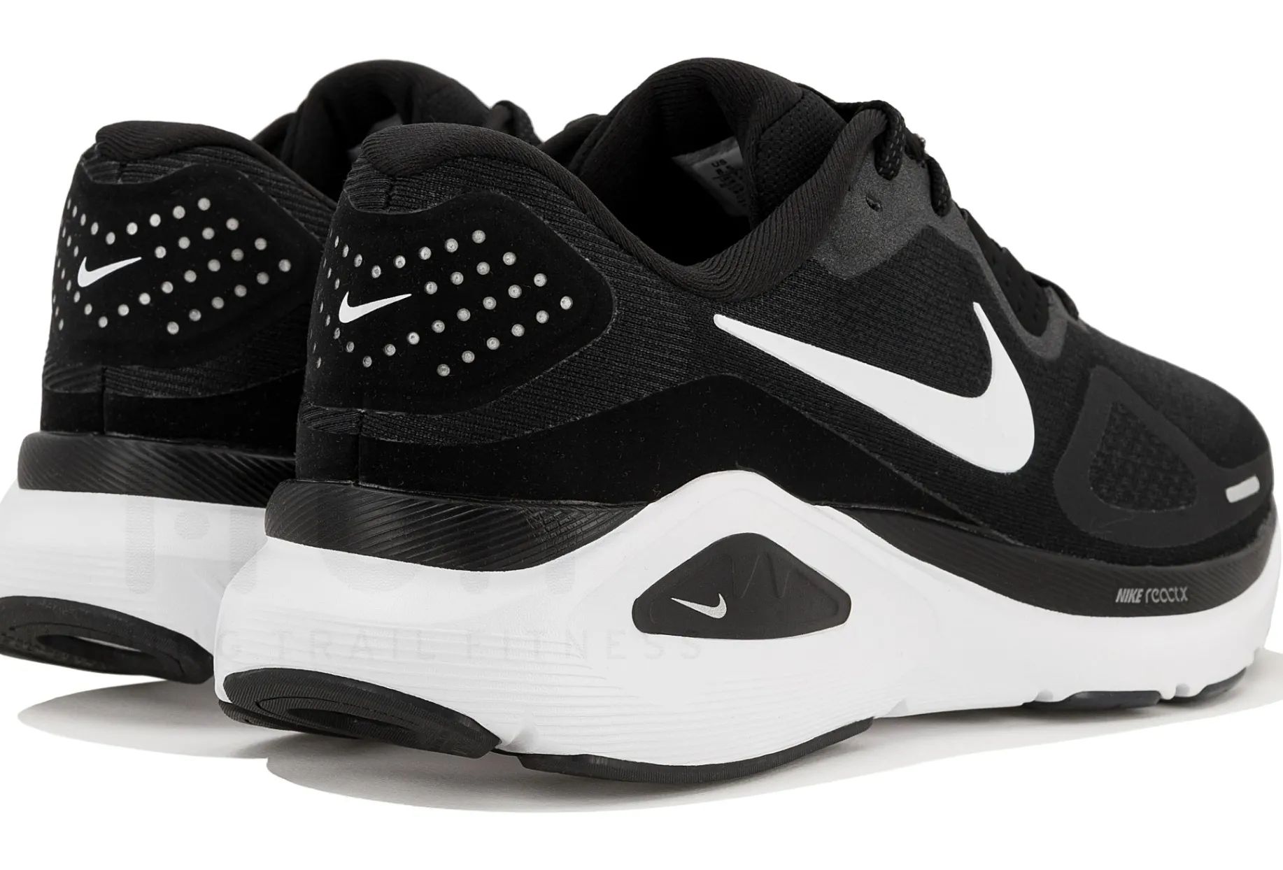Nike Structure 26 Wide