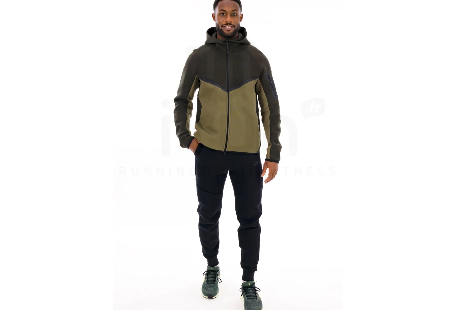 Nike Tech Windrunner