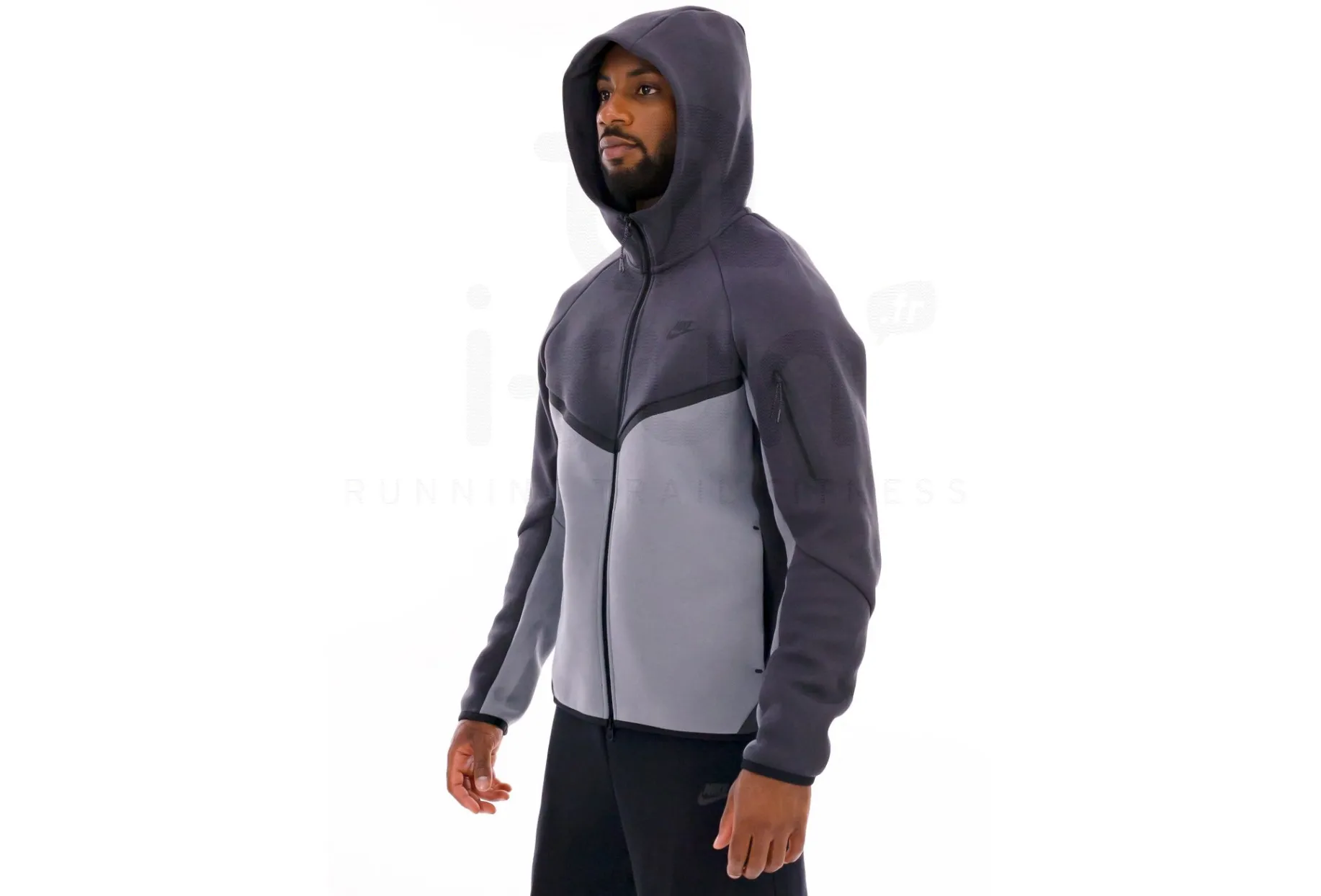 Nike Tech Windrunner
