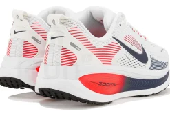 Nike Vomero 18