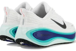 Nike Vomero Plus