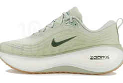 Nike Vomero Plus