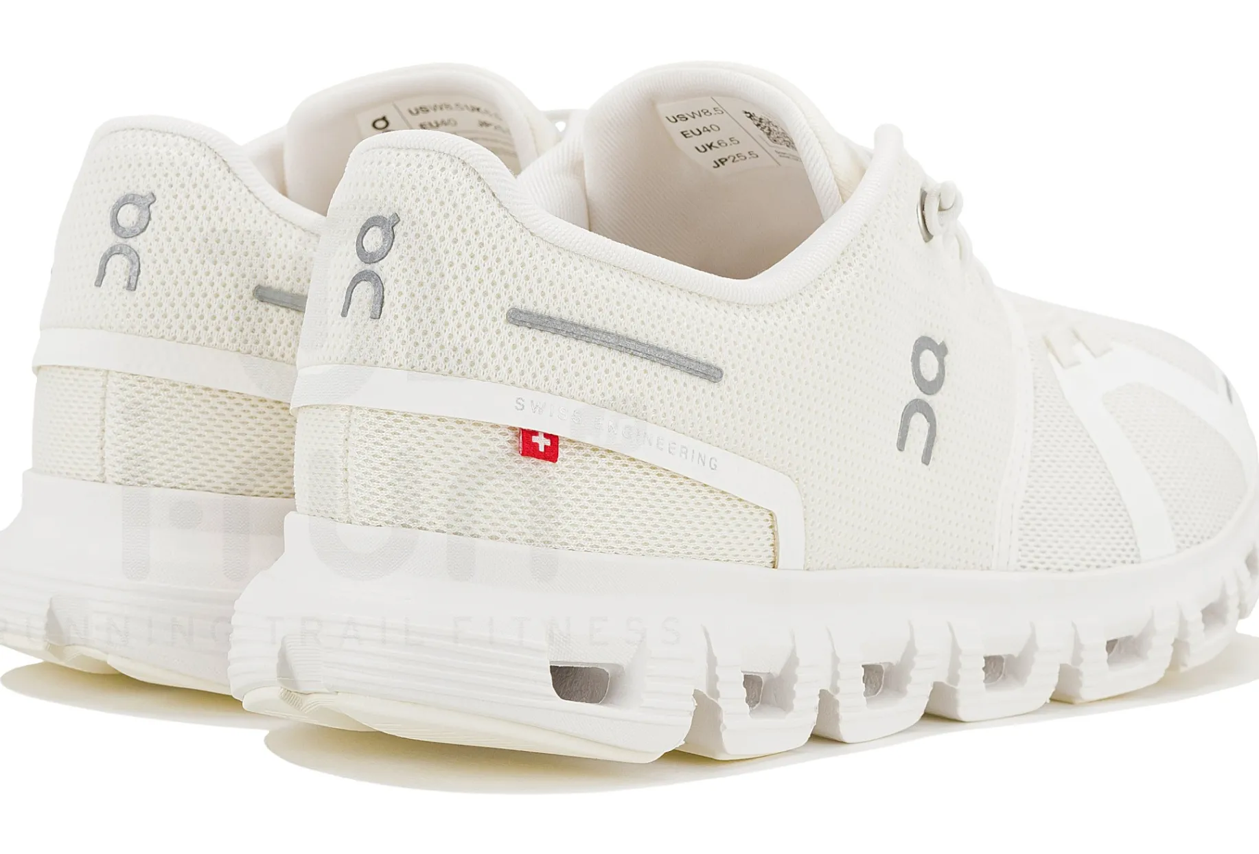 On-Running Cloud 6