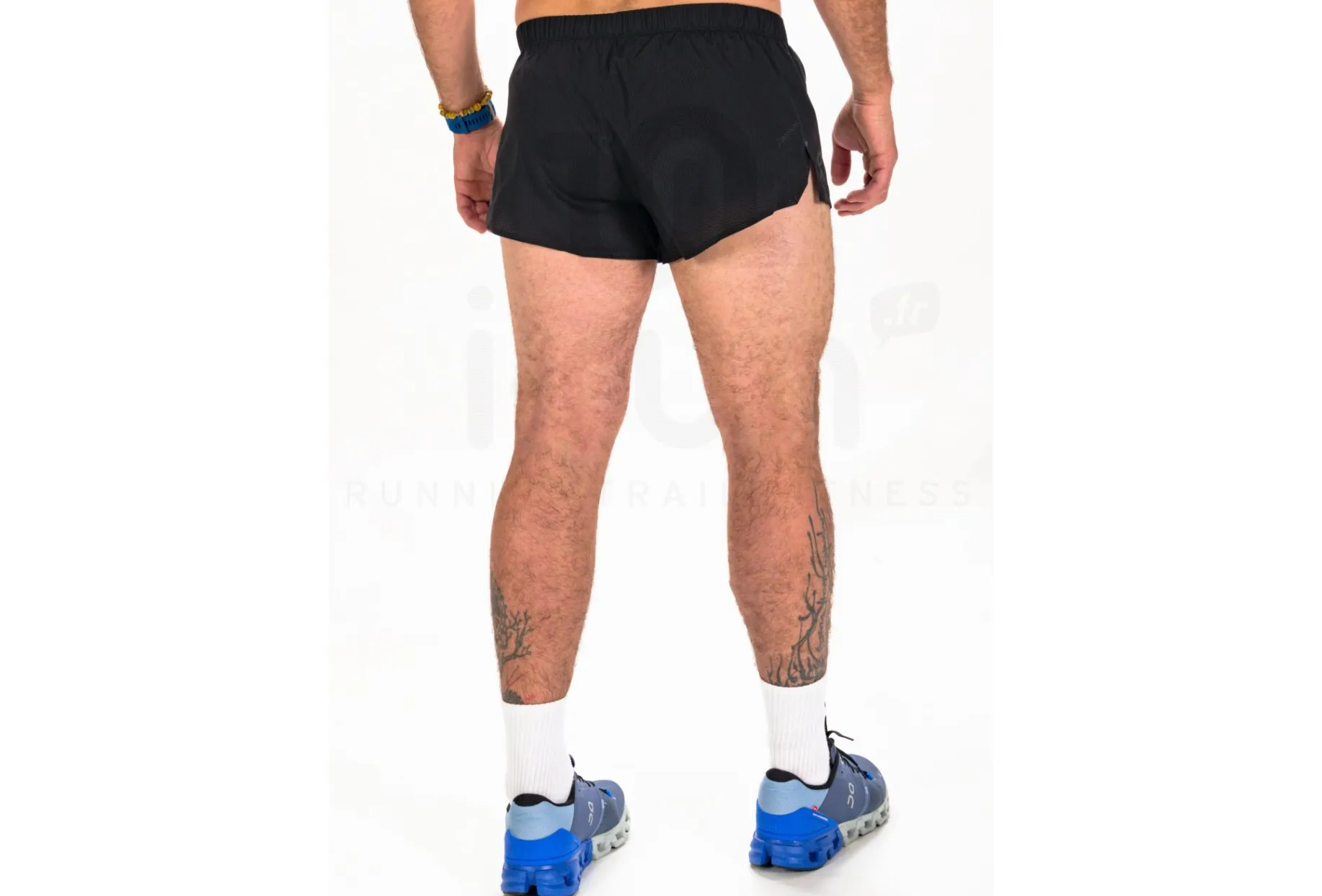 On-Running pantalón corto Racer