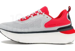 Under Armour Infinite Elite 2