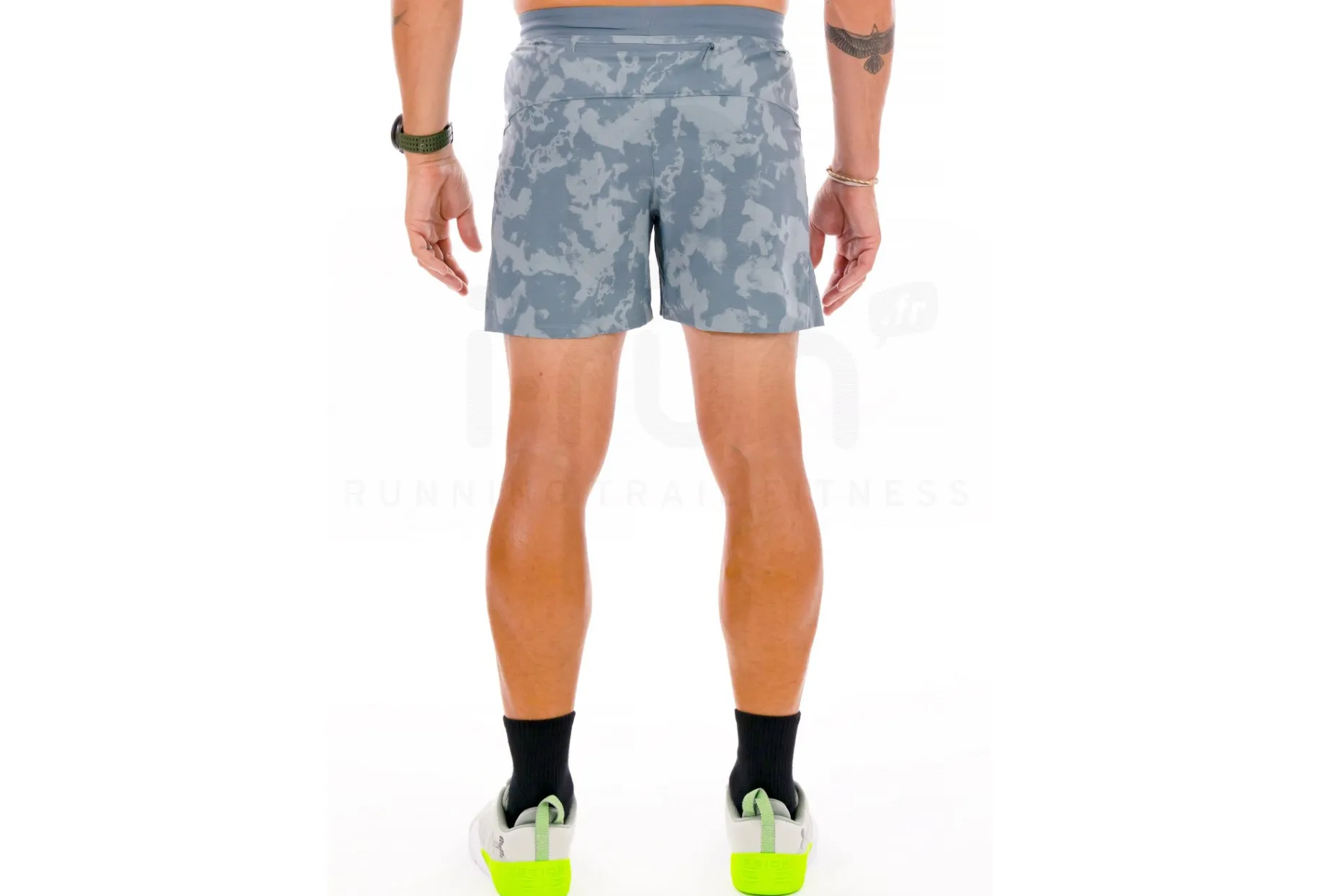 Under Armour Launch Pro