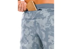 Under Armour Launch Pro