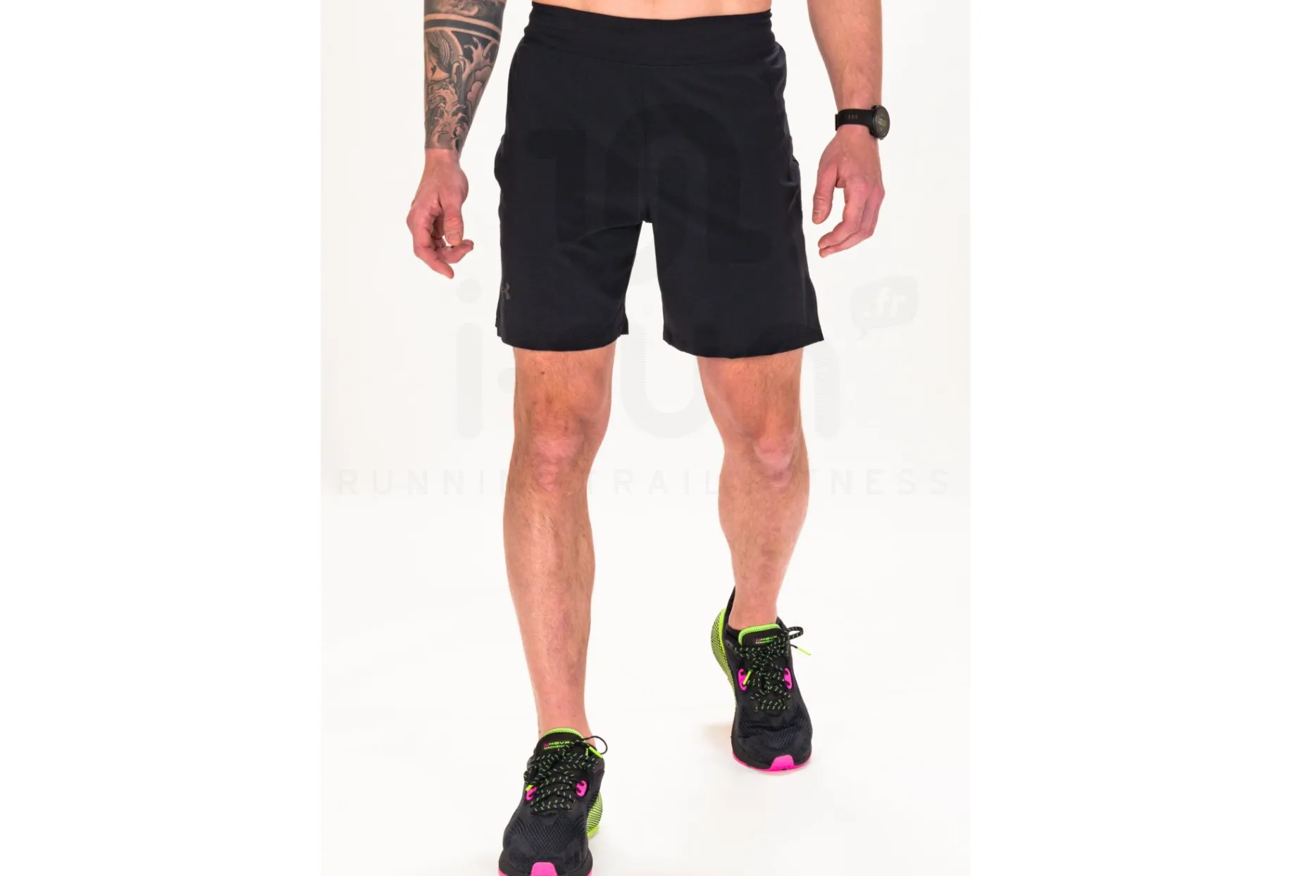 Under Armour pantalón corto Launch Elite