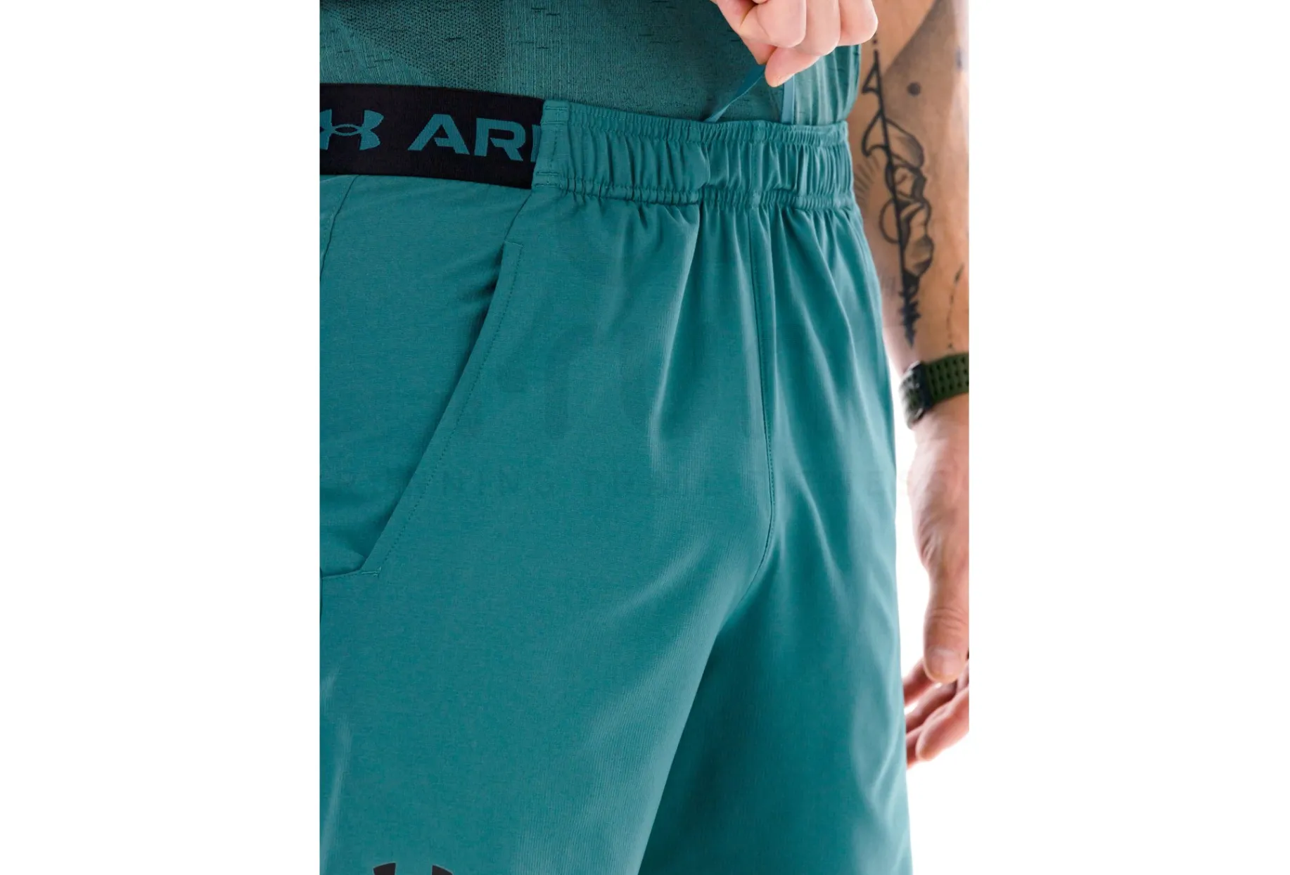 Under Armour pantalón corto Vanish Woven